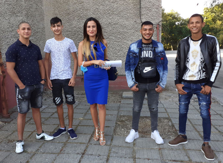 В ПГТАТ „Н. Й. Вапцаров“ всеки ученик на отделен чин