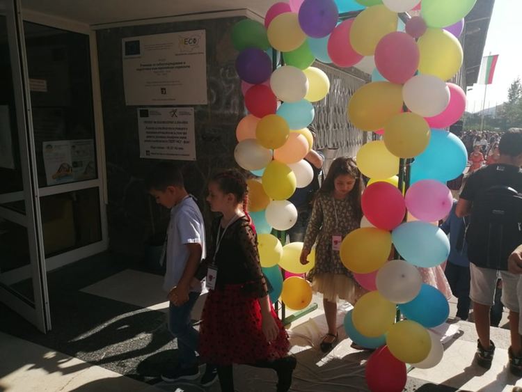 Едва 656 първокласника прекрачиха прага на училищата в Смолянско