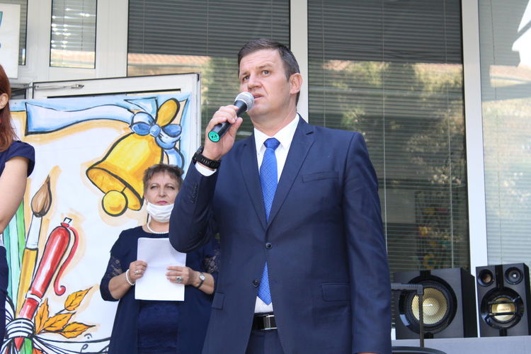 Тържество за първокласници и подготвителни групи в СУ „Паисий Хилендарски“