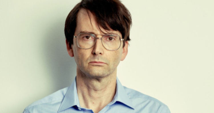 Джуд Лоу, Лука Гуаданино и серийният убиец Денис Нилсън в HBO GO от днес