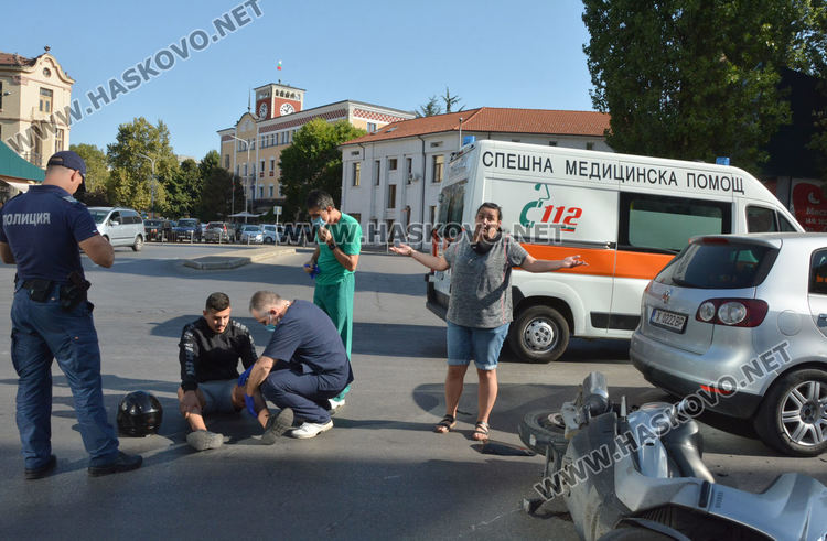 Млад моторист пострада при катастрофа до Първа поликлиника