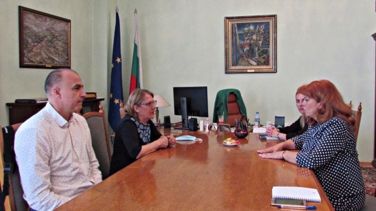 Държавата не е предприела нито една мярка в подкрепа на 800 хил. самонаети и неформални работници