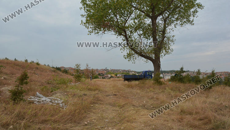 С 11 дка разширяват Македонските гробища, завърши ремонтът на траурната зала