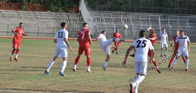 ОФК „Хасково” загуби от „Атлетик” с 1:3