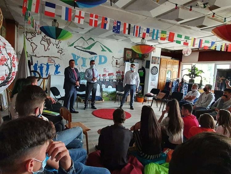 Бюджетът на младежката програма „Еразъм+“ се удвоява