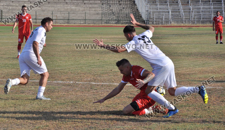 ОФК „Хасково” загуби от „Атлетик” с 1:3