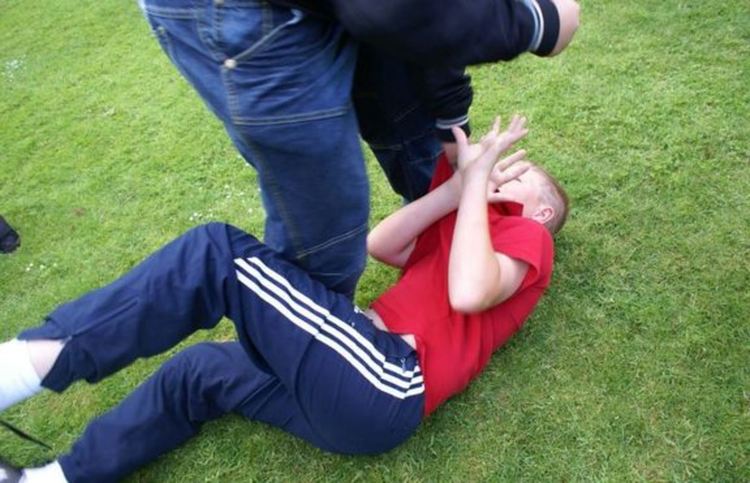 Задържаха тинейджър нанесъл побой на свой връстник в Кърджали