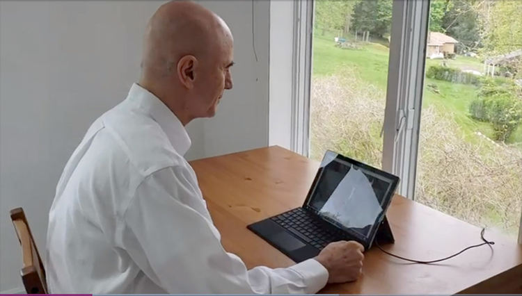 Научен екип, ръководен от българин, изолира молекула за лечение и профилактика на COVID-19