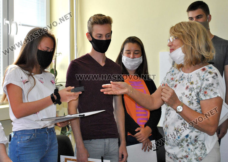 Ученици от ПМГ с престижно класиране в национални олимпиади и турнир