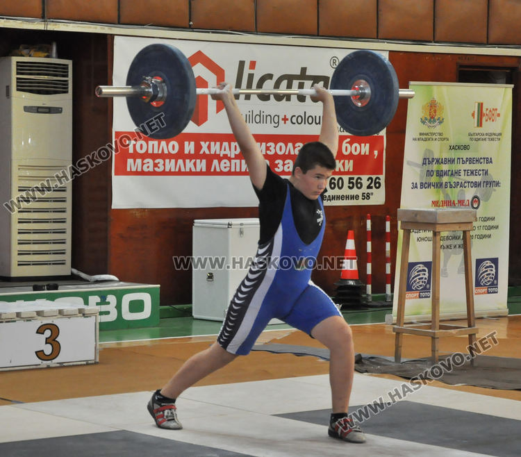 Костадин Костадинов