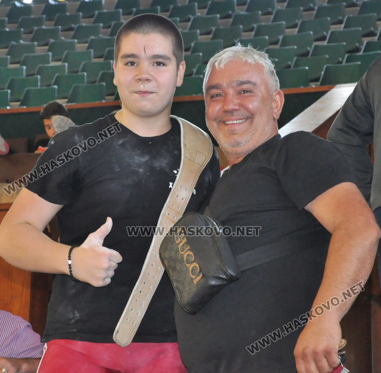 Злато и сребро за хасковските щангисти от Държавното първенство