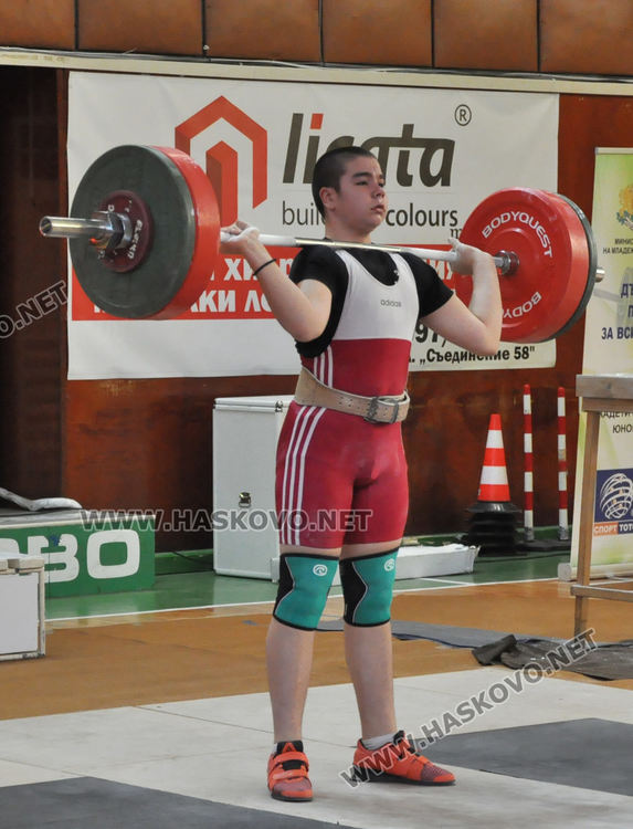 Злато и сребро за хасковските щангисти от Държавното първенство