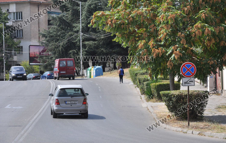 КАТ с препоръка за допълнителни знаци за спирането и паркирането по бул. „Стефан Стамболов“