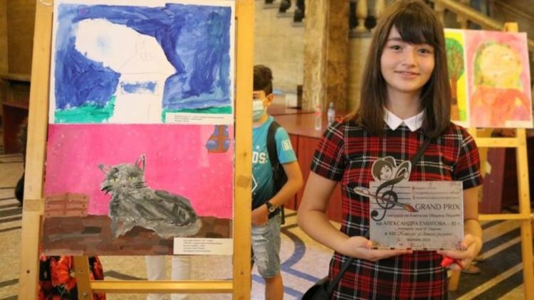 В Перник наградиха 30 творби на млади художници