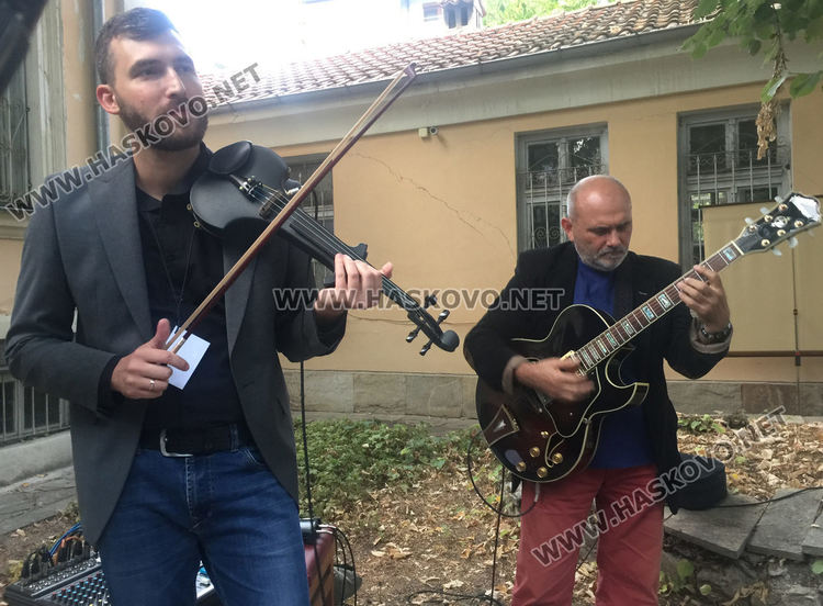 Бийтълсите предвиждали бляскаво бъдеще на формация „Траяна“