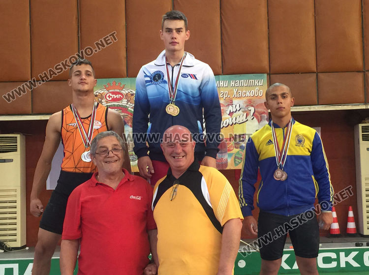 Бюлент Кекьов на най-високото стъпало като шампион