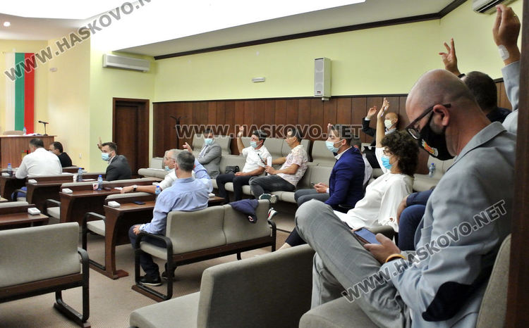 Пет тролея за 150 хиляди лева идват от Чехия в Хасково