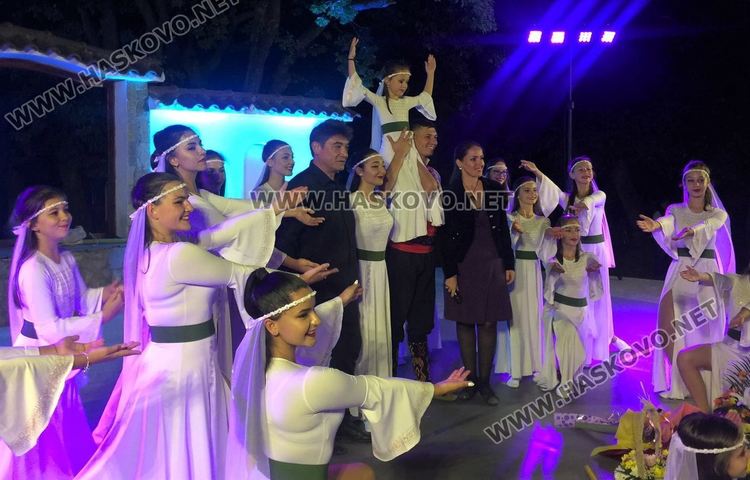 Красива приказка за любовта и свободата разказаха балерините от „Рона“ насред гората