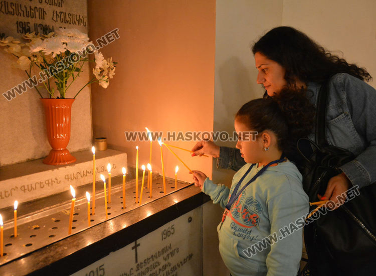 Арменската общност в Хасково се помоли за мир в Нагорни Карабах