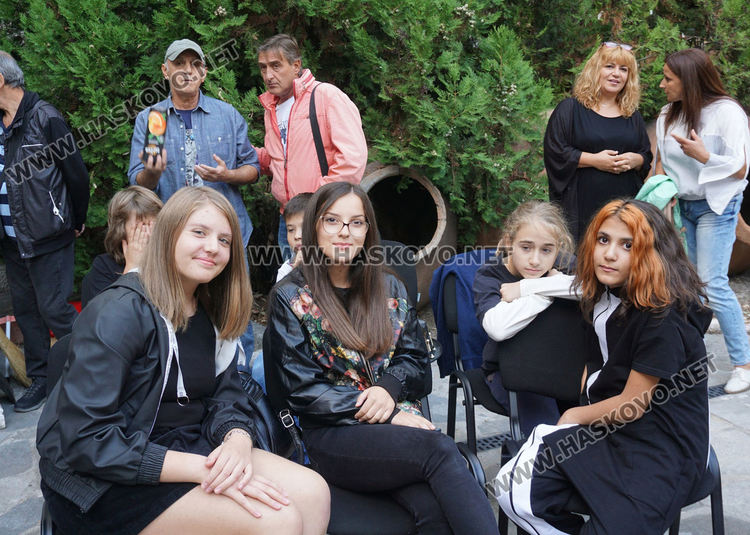 Млади гайдари и рокаджии откриха Втората музикантска среща в Хасково