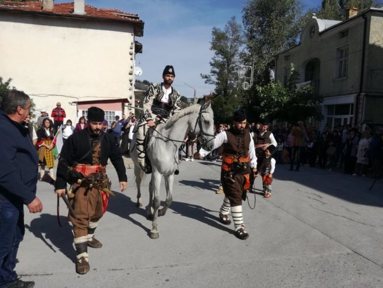 Чепеларе посрещна Капитан Петко войвода, хайдушките празници продължиха с народно веселие