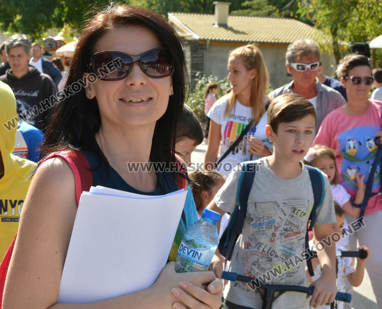 Близо 300 деца се включиха в първото състезание с тротинетки в Хасково