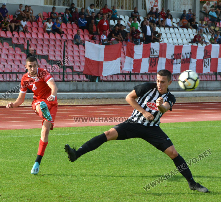 ОФК „Хасково” с първа домакинска победа