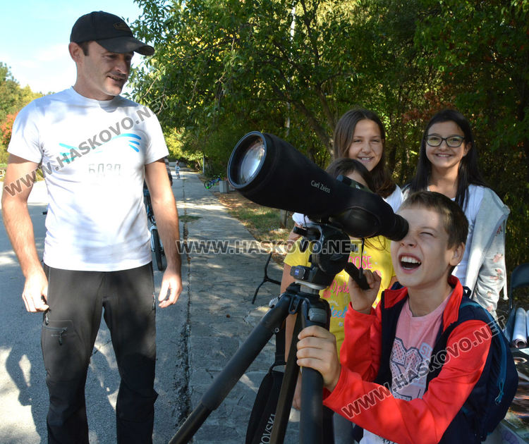 Хасковлии наблюдаваха птиците в „Кенана“