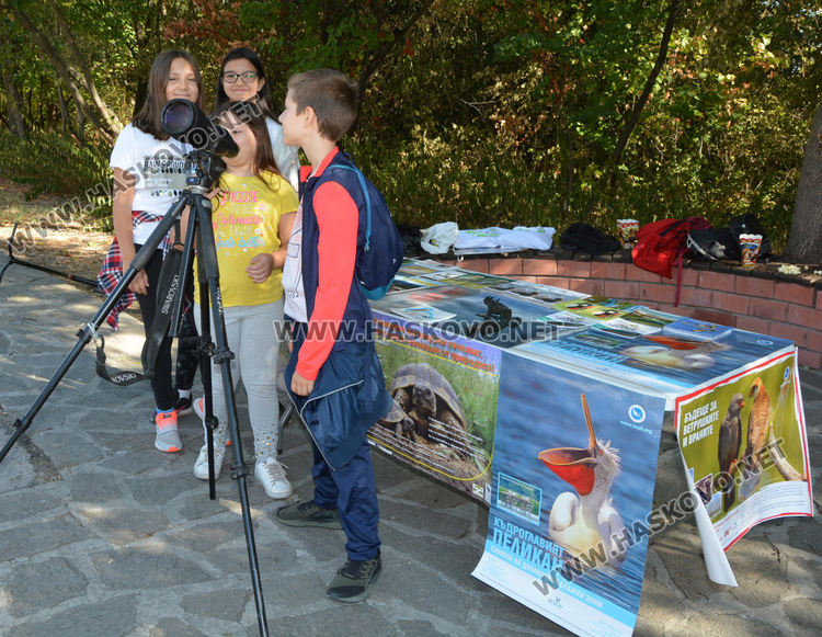 Хасковлии наблюдаваха птиците в „Кенана“