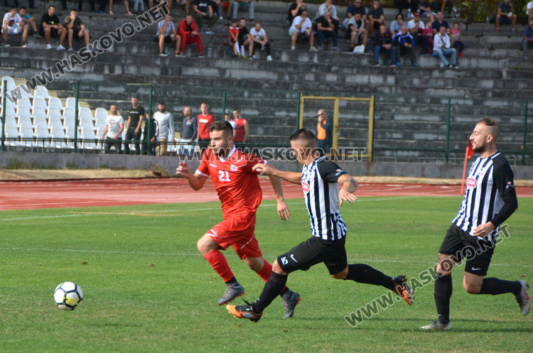 ОФК „Хасково” с първа домакинска победа