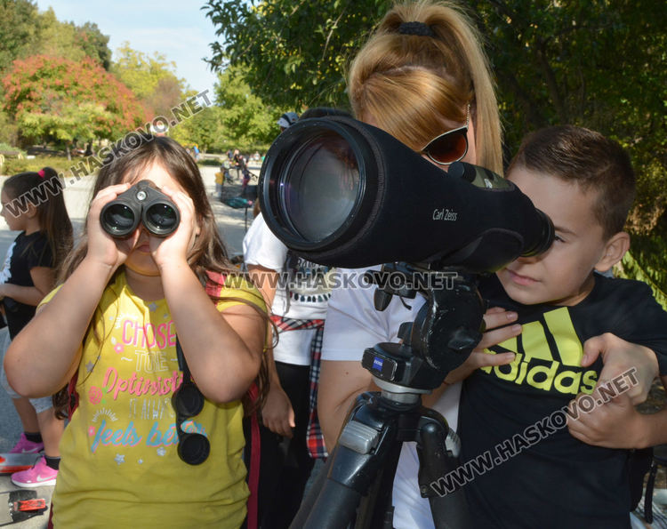 Хасковлии наблюдаваха птиците в „Кенана“