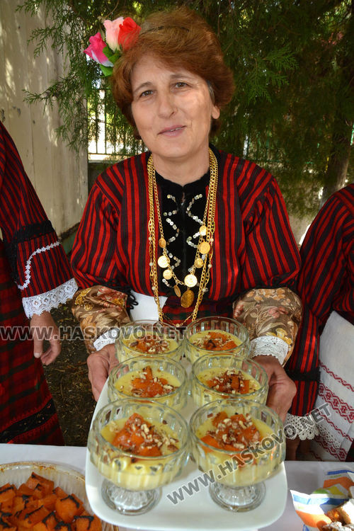 27,5 кг тиква показаха на Празника на тиквата в Горски извор