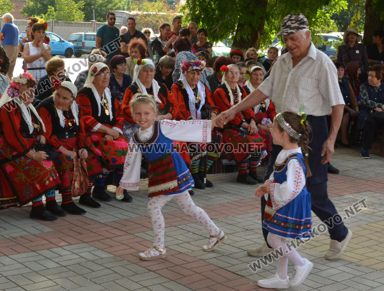 27,5 кг тиква показаха на Празника на тиквата в Горски извор