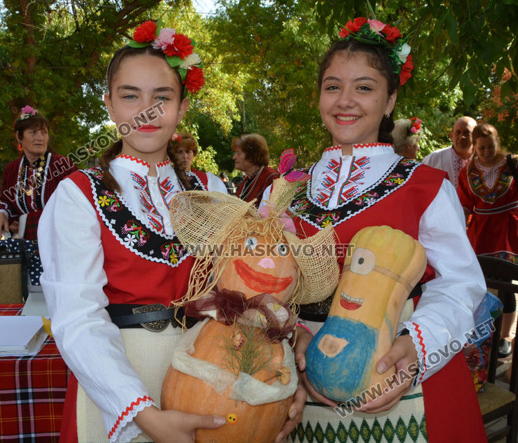 27,5 кг тиква показаха на Празника на тиквата в Горски извор