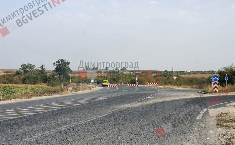 Затворената отсечка от главния път Хасково - Стара Загора