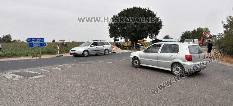 Разширяват пътя край Хасково, на разклона за Войводово