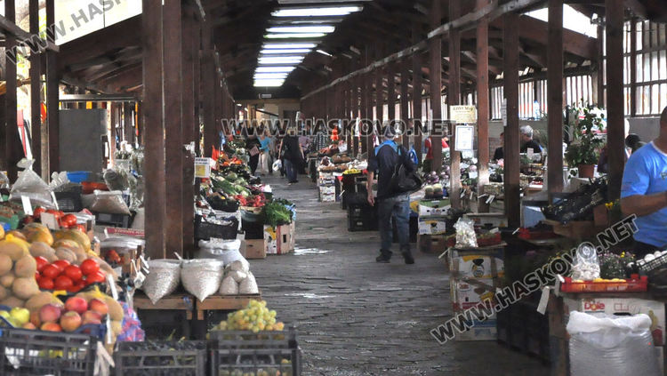 Жена почина на Зеленчуковия пазар в Хасково