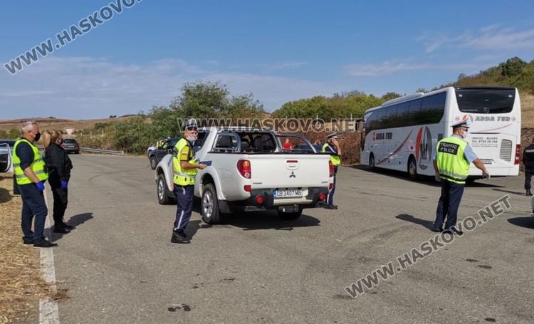 Полицията на лов за трафиканти на хора и мигранти по АМ „Марица“