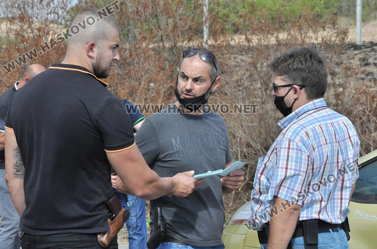 Mащабната спецакция: Измъкнаха шестима афганистанци от такси, свалиха номерата на Порше