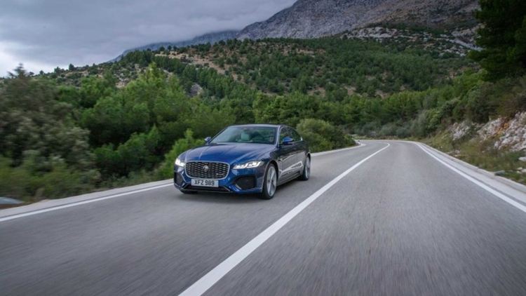  Новият Jaguar XF е брутално добър