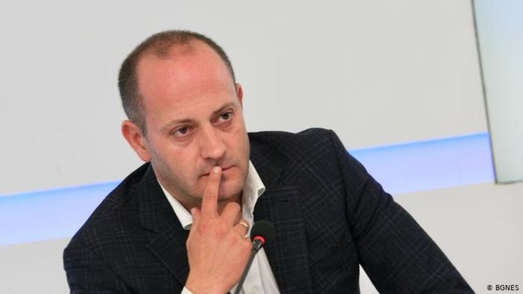 Радан Кънев: За пръв път ЕНП ясно осъзнава, че ГЕРБ е проблем