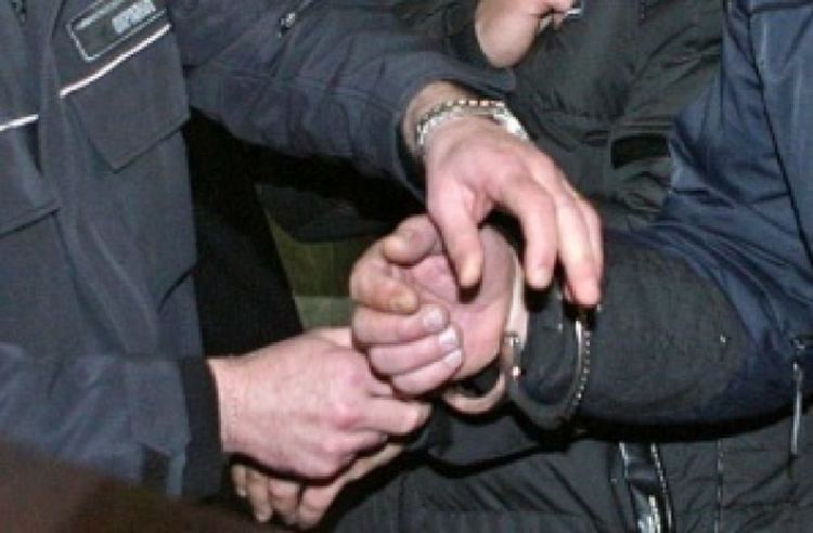 Арестуваха 21-годишен свиленградчанин за трафик на чужденци