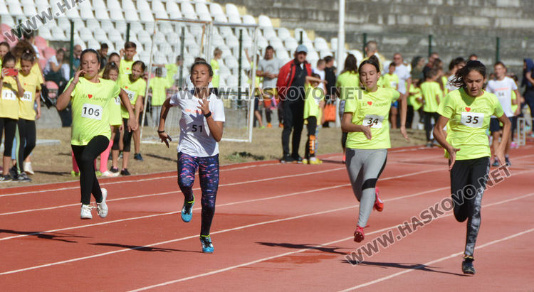 Над 100 деца се включиха в състезанието по лека атлетика в Хасково