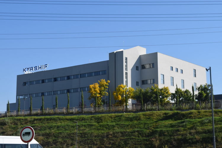 Фирма „Кяшиф”ЕООД чества днес  четири десетилетия машиностроене в Джебел, разширява се непрестанно