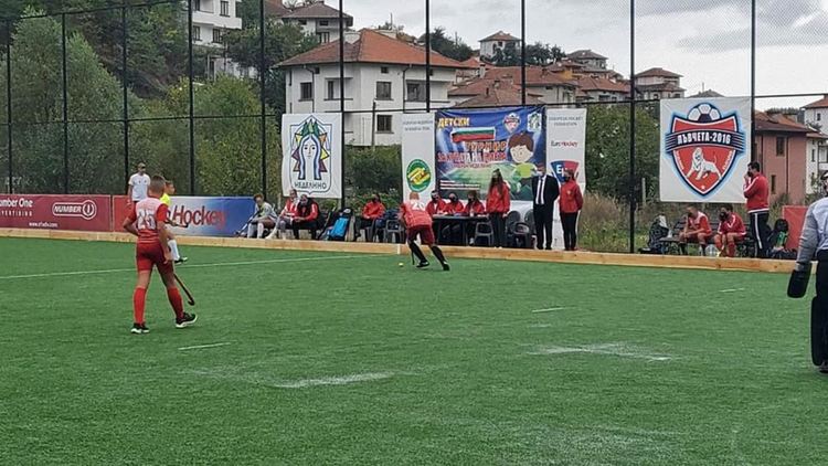 Неделино е домакин на държавното първенство по хокей на трева