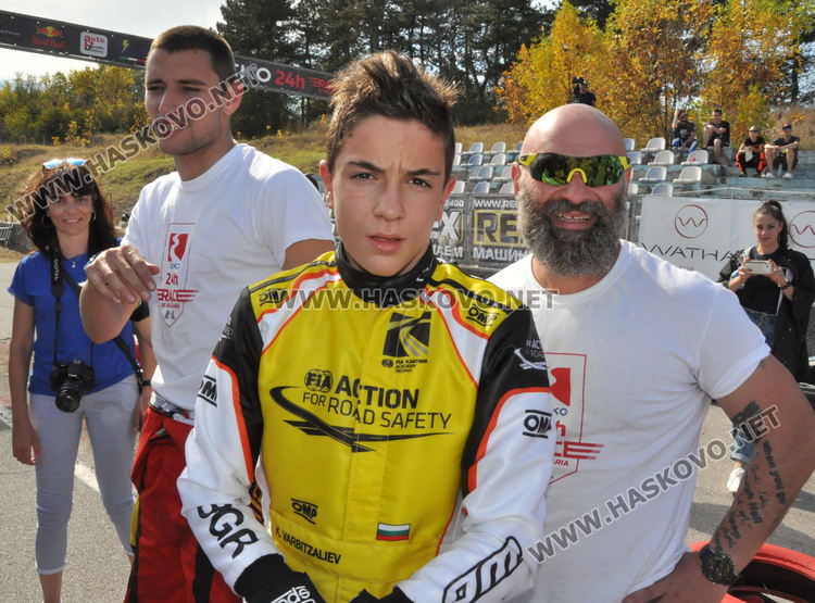 &bdquo;Звездният тим&ldquo; стъпи на почетната стълбицата на 24-часовия картинг маратон