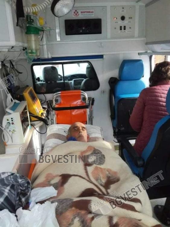 Захари на път към Асеновград,заедно с представители на социалните служби в Смолян