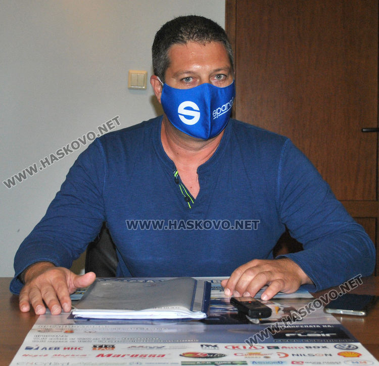 Иван Бакърджиев