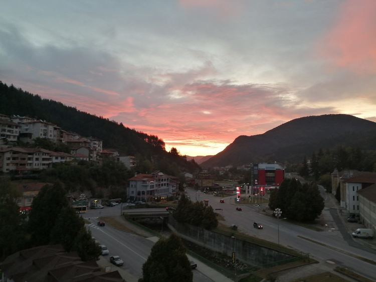 В сряда отново затопляне и слънце