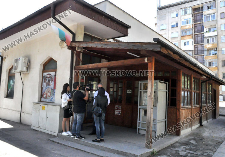 Засилени проверки за маски и дезинфектанти в търговските обекти в Хасково